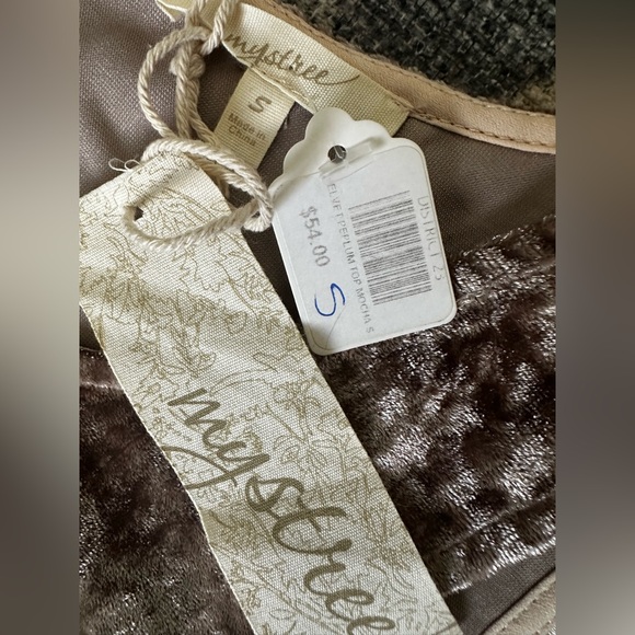 Mystree Brown Velvet Tank Top Black Lace Hem Peplum Layer NWT - Picture 3 of 5